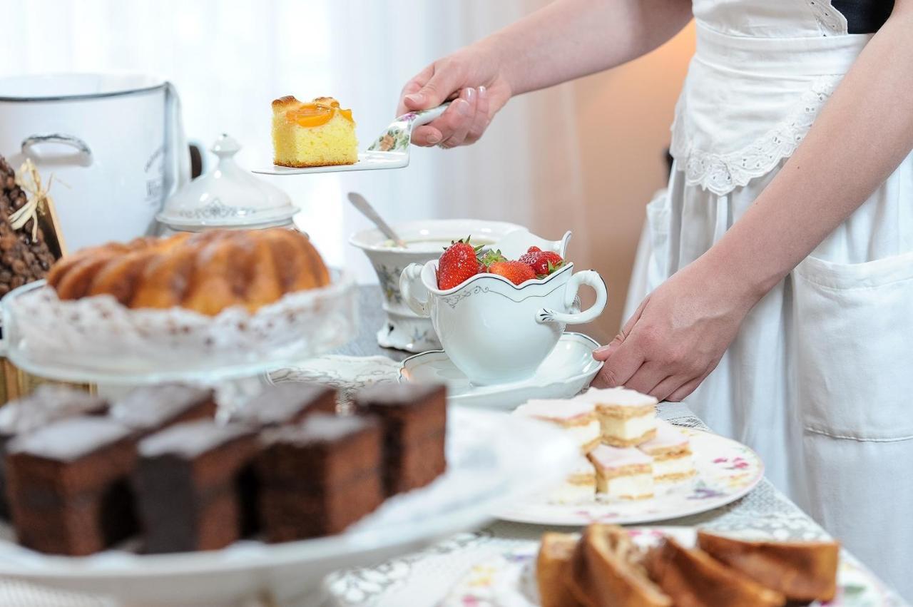 Das Balance - Spa & Golf Hotel Am Woerthersee Portschach am Woerthersee Ngoại thất bức ảnh